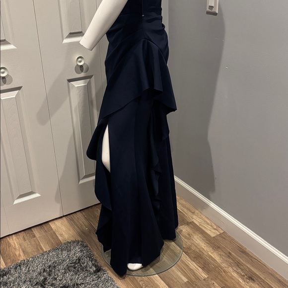NWOT Xscape navy scuba ruffle one shoulder gown - Picture 9 of 14